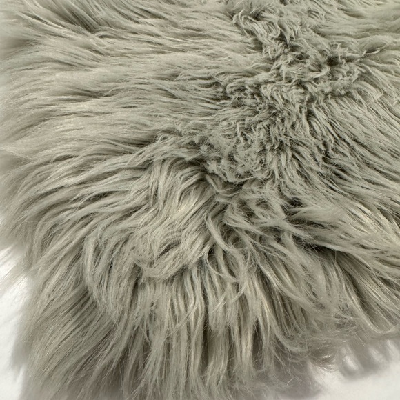 Faux Fur Shag Accent Rug- Nicole Miller - Picture 10 of 14